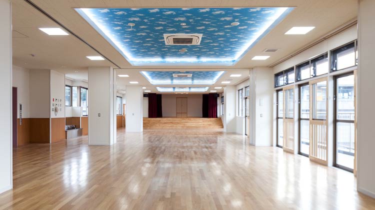 新館４階多目的ホール